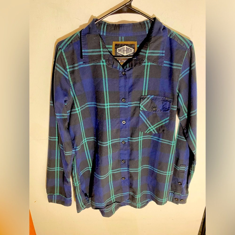 Women’s Smith & Rogue Lightweight Flannel Size: Small